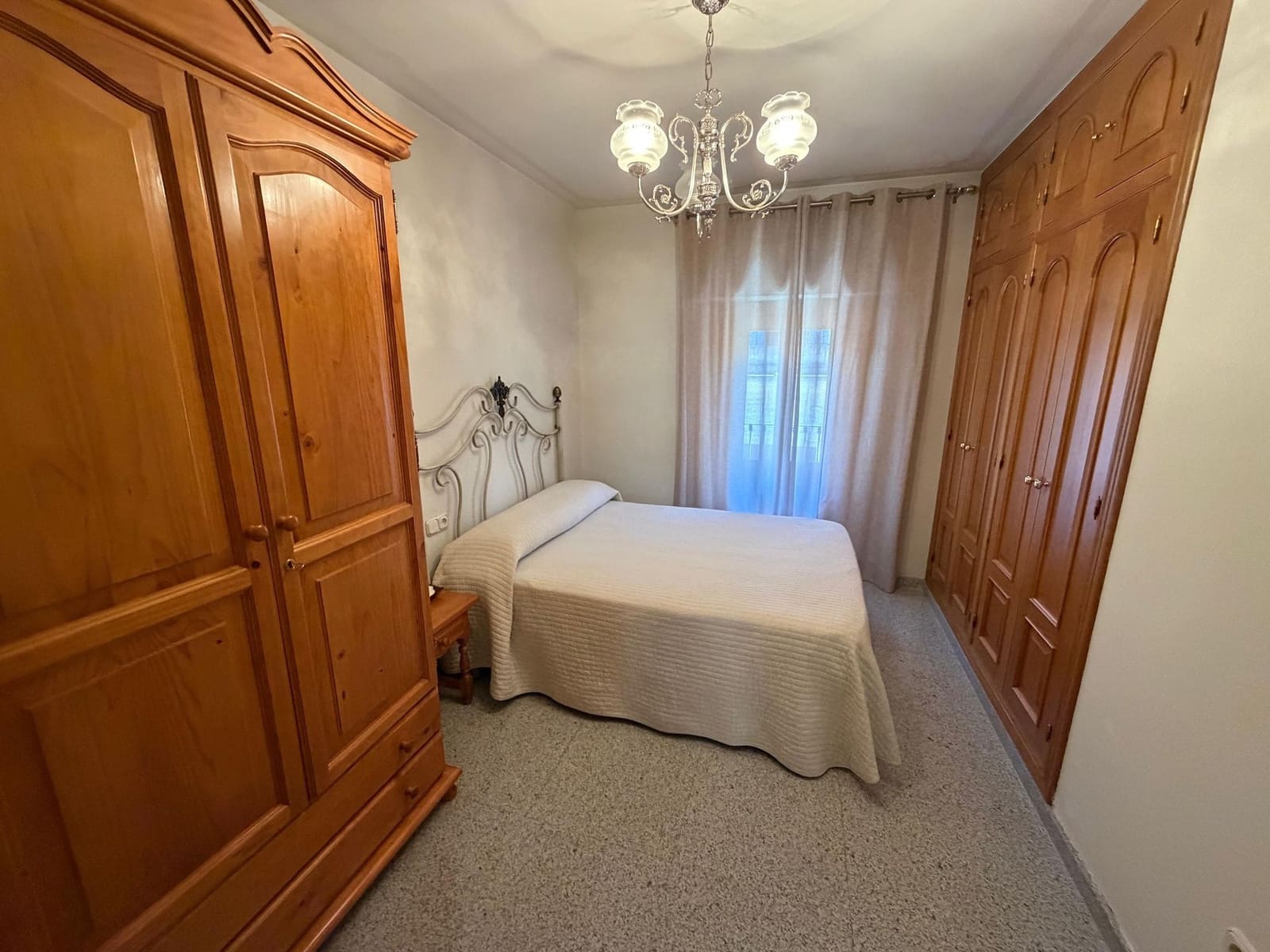 Apartamento de 4 habitaciones en Jumilla en venta - 600.000 € (Ref: 9906845)