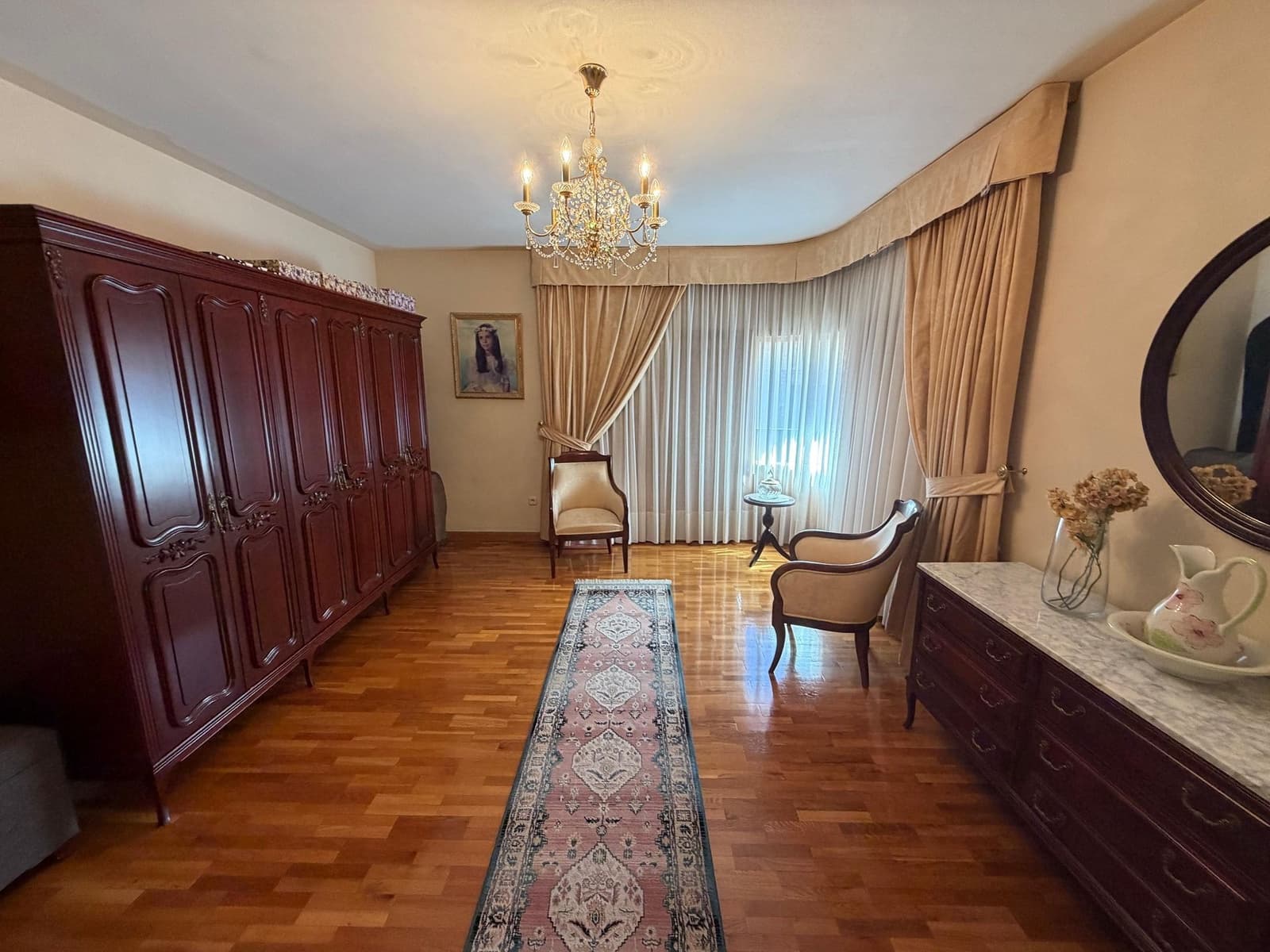 Apartamento de 4 habitaciones en Jumilla en venta - 600.000 € (Ref: 9906845)