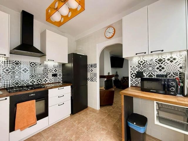 6 chambre Maison de Ville à vendre à Pinoso - 325 000 € (Ref: 9906852)