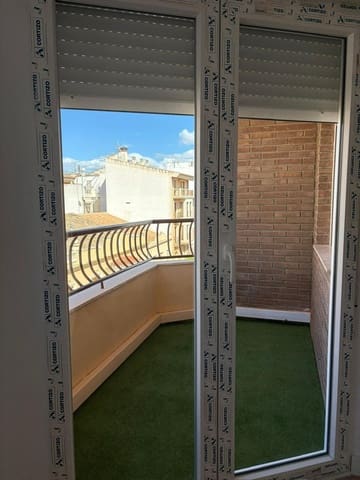 4 Zimmer Apartment zu verkaufen in Yecla - 145.000 € (Ref: 9909971)