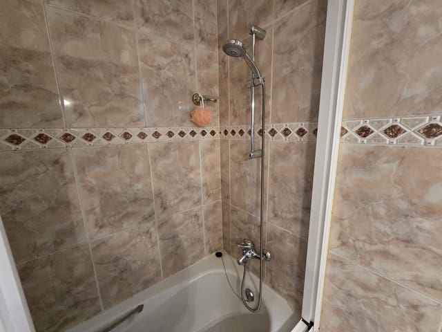 3 sypialnia Apartament na sprzedaż w Sax - 74 995 € (Ref: 9909972)