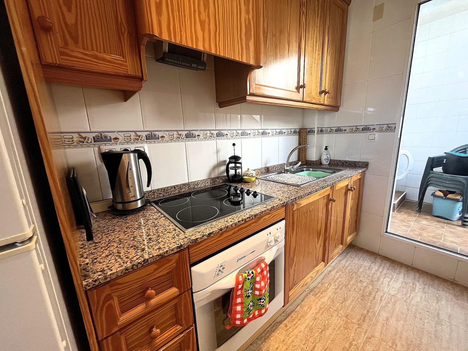 2 bedroom Apartment for sale in Castalla with pool - € 119,999 (Ref: 9909973)