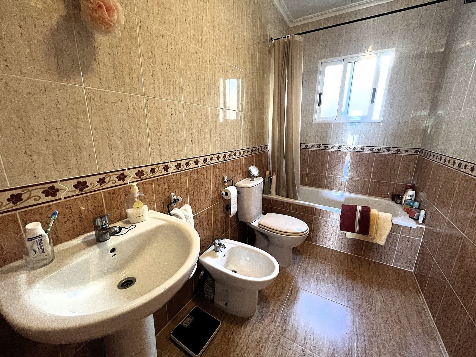 2 bedroom Apartment for sale in Castalla with pool - € 119,999 (Ref: 9909973)
