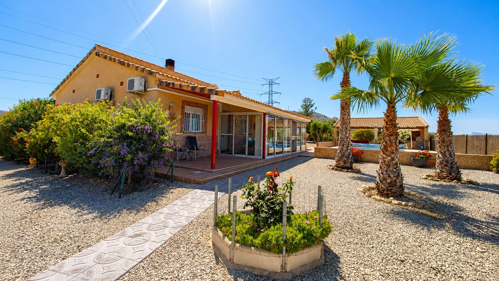Chalet de 3 habitaciones en Macisvenda en venta - 265.000 € (Ref: 9912441)