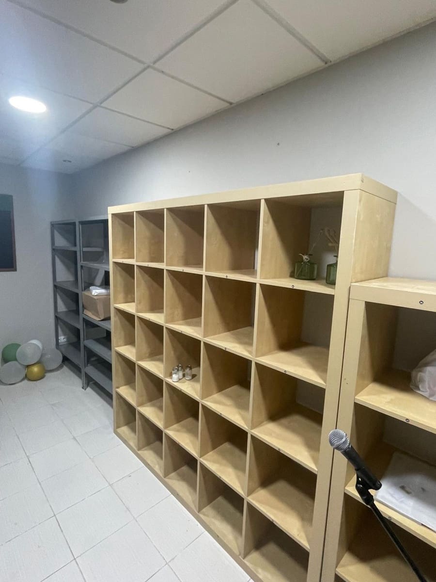 3 quarto Comercial para venda em Pinoso com garagem - 370 000 € (Ref: 9921637)