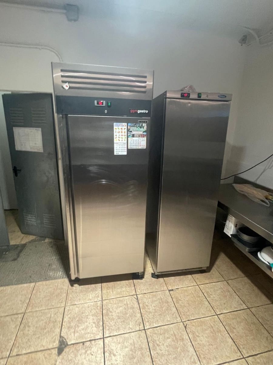 3 quarto Comercial para venda em Pinoso com garagem - 370 000 € (Ref: 9921637)