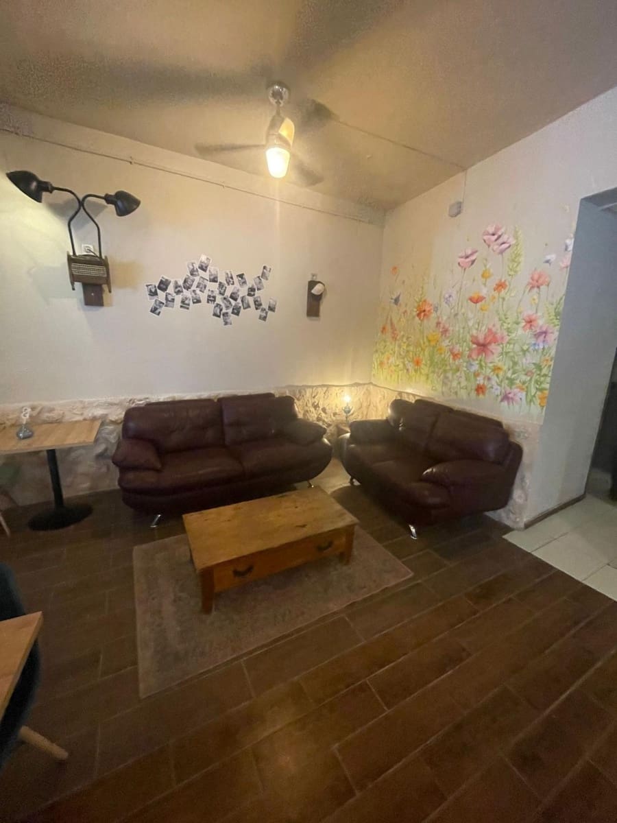 3 quarto Comercial para venda em Pinoso com garagem - 370 000 € (Ref: 9921637)