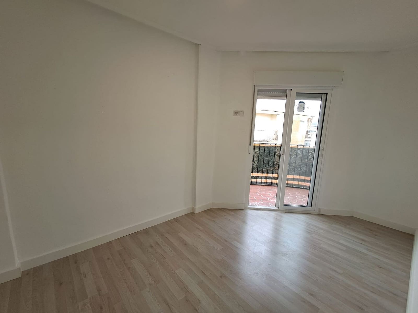 3 bedroom Apartment for sale in Aspe - € 119,000 (Ref: 9926674)