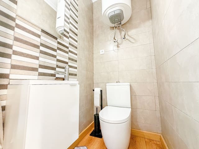 3 chambre Villa/Maison Semi-Mitoyenne à vendre à Playa Flamenca, Orihuela avec piscine - 283 000 € (Ref: 9926705)