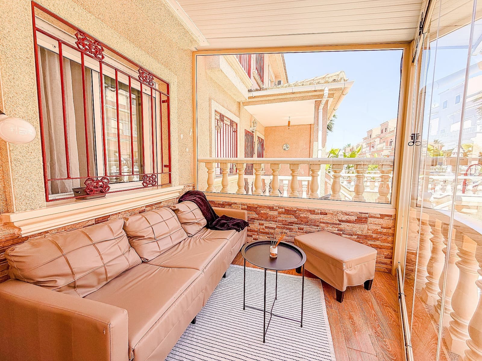 3 chambre Villa/Maison Semi-Mitoyenne à vendre à Orihuela avec piscine - 283 000 € (Ref: 9926705)