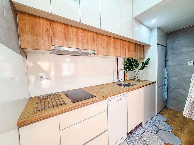 3 chambre Villa/Maison Semi-Mitoyenne à vendre à Playa Flamenca, Orihuela avec piscine - 283 000 € (Ref: 9926705)