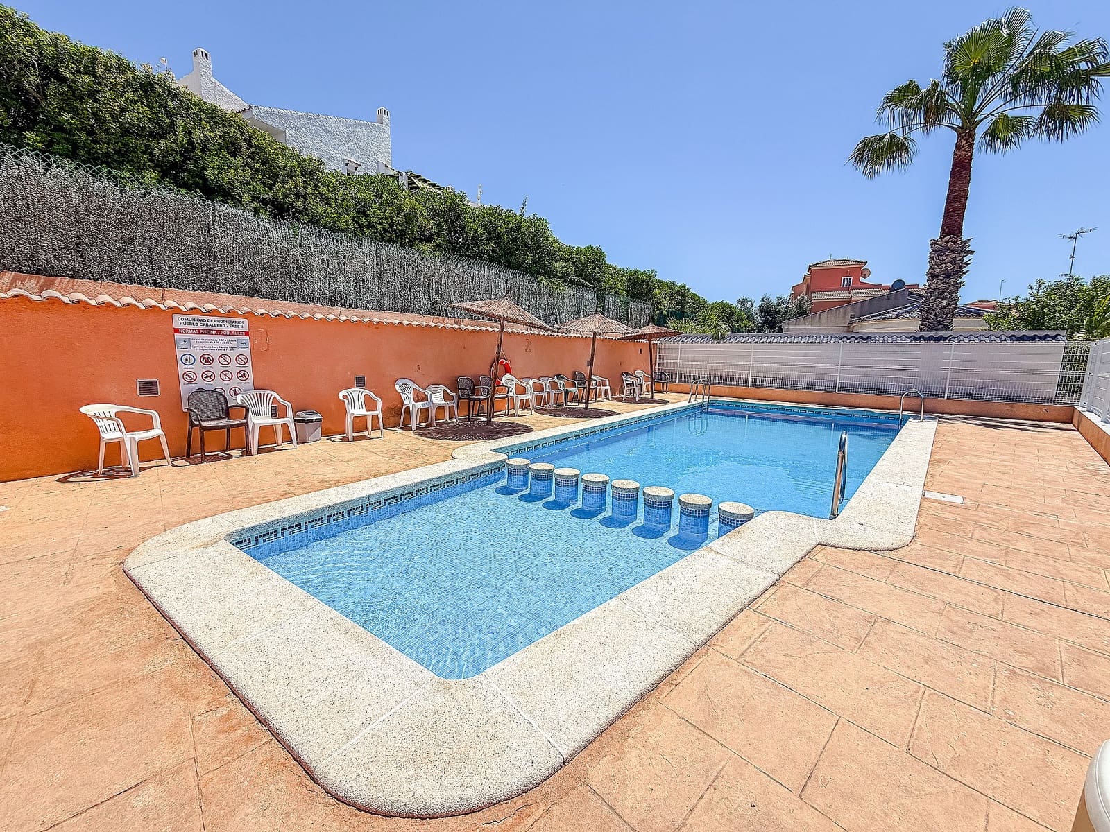 3 chambre Villa/Maison Semi-Mitoyenne à vendre à Orihuela avec piscine - 283 000 € (Ref: 9926705)