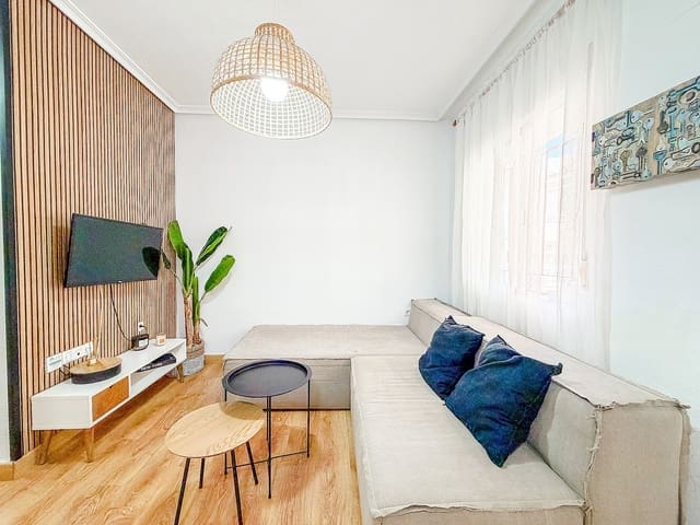 3 chambre Villa/Maison Semi-Mitoyenne à vendre à Playa Flamenca, Orihuela avec piscine - 283 000 € (Ref: 9926705)