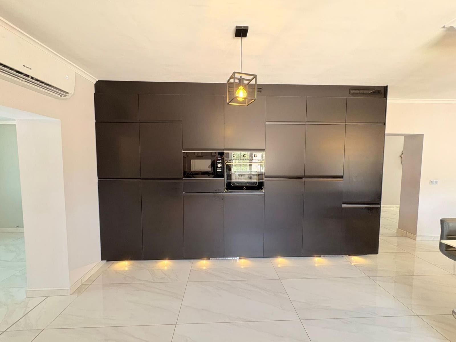 4 Zimmer Gewerbe zu verkaufen in Salinas mit Pool - 695.000 € (Ref: 9928672)