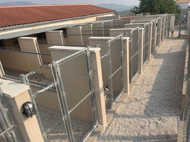 4 Zimmer Gewerbe zu verkaufen in Salinas mit Pool - 695.000 € (Ref: 9928672)