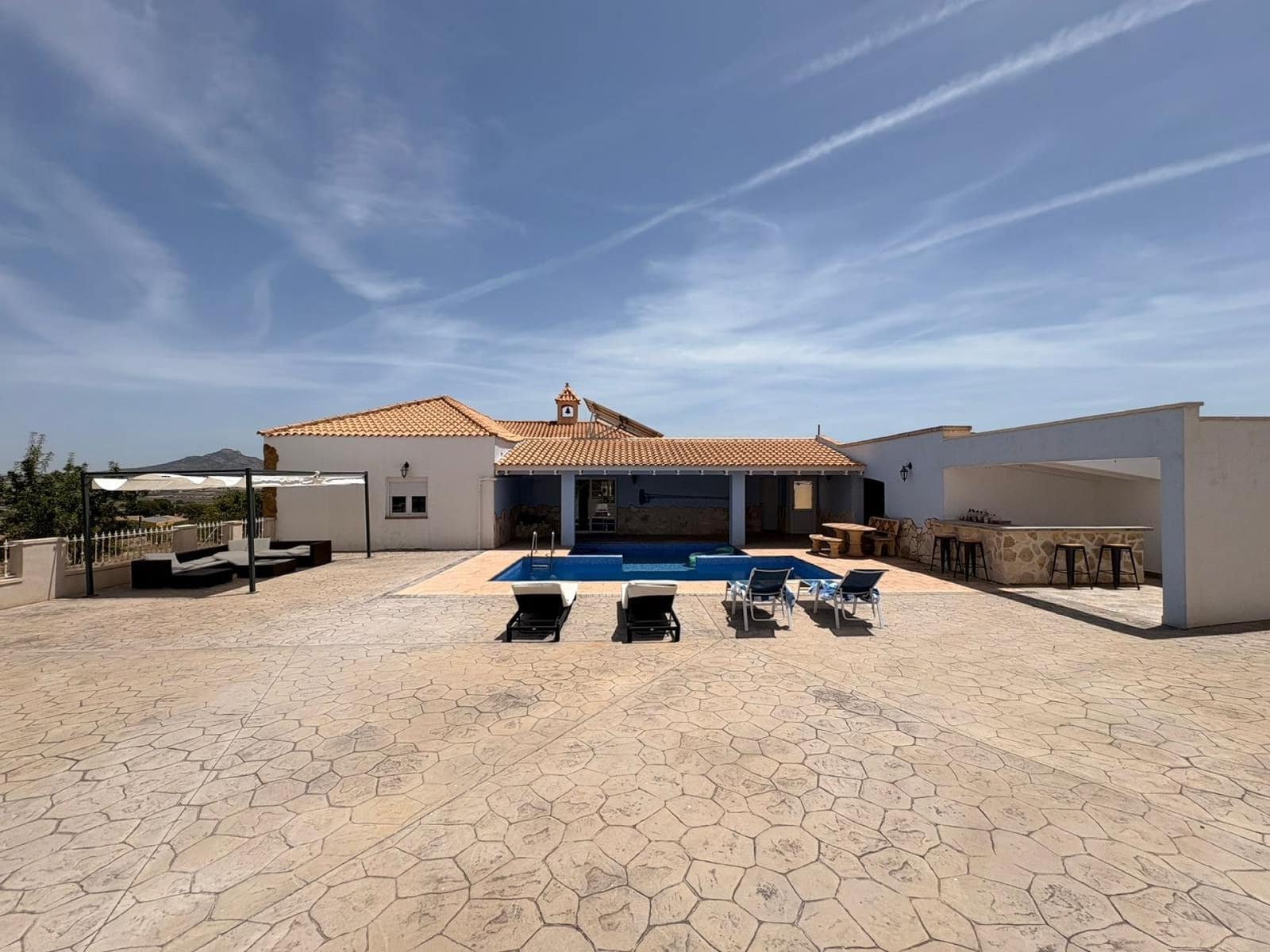 4 Zimmer Gewerbe zu verkaufen in Salinas mit Pool - 695.000 € (Ref: 9928672)