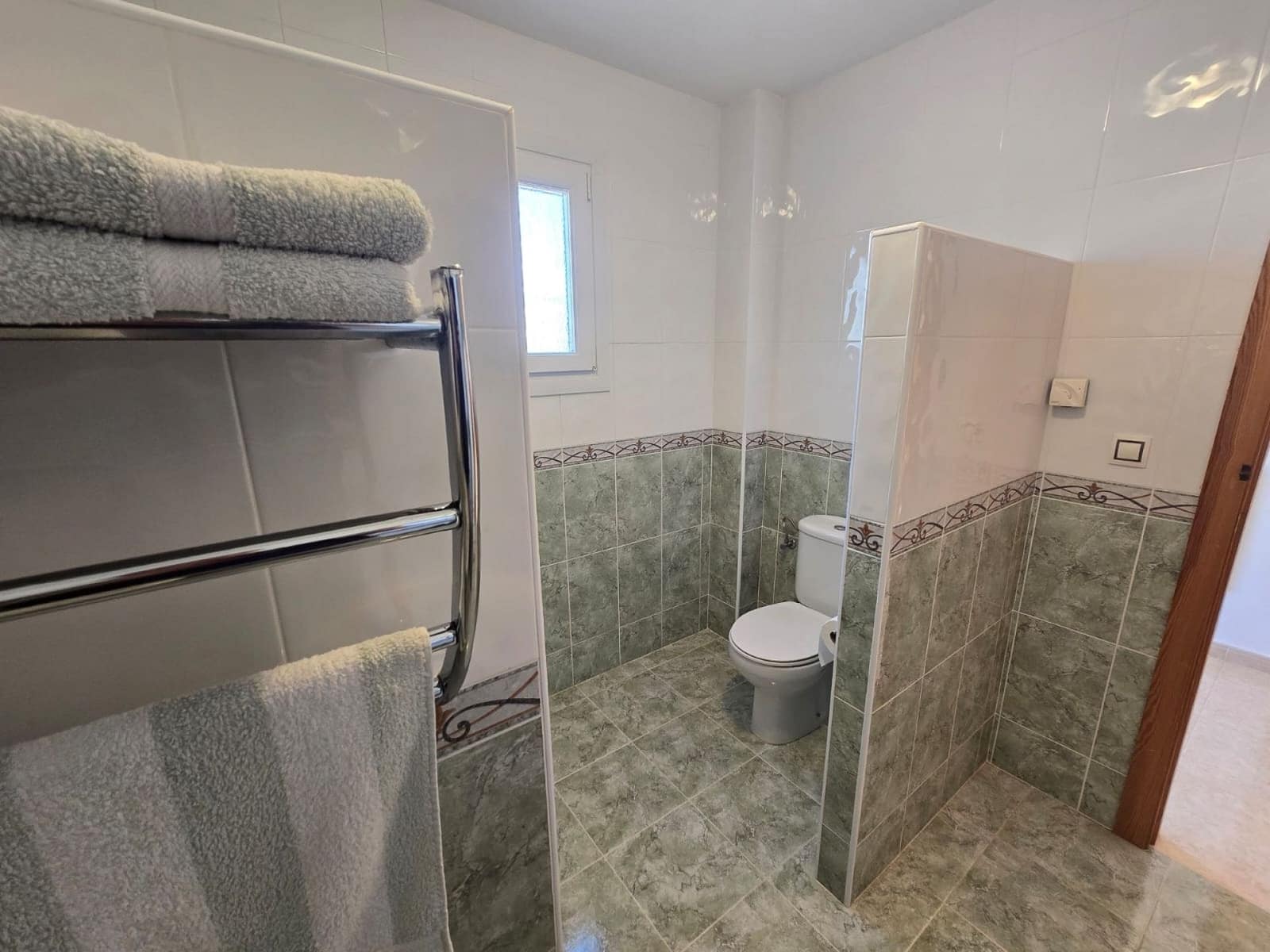 4 soverom Villa til salgs i Monovar / Monover med svømmebasseng garasje - € 425 000 (Ref: 9932766)