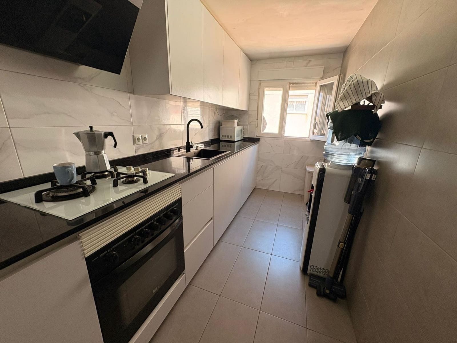 3 Zimmer Apartment zu verkaufen in Onil mit Garage - 150.000 € (Ref: 9935452)