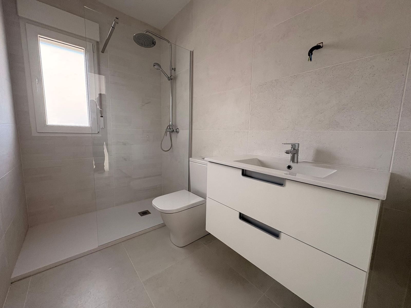 3 bedroom Villa for sale in Pinoso with pool - € 289,995 (Ref: 9937463)