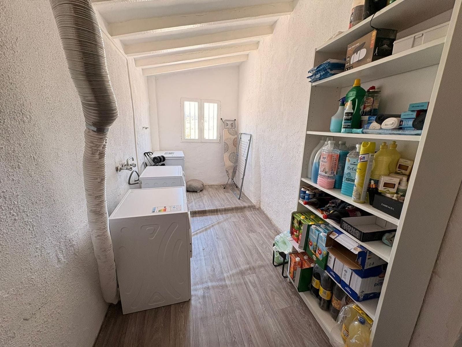 6 soveværelse Finca/Landehus til salg i Jumilla med swimmingpool garage - € 425.000 (Ref: 9939304)