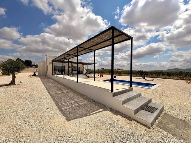 5 chambre Villa/Maison à vendre à Pinoso avec piscine garage - 679 995 € (Ref: 9946918)