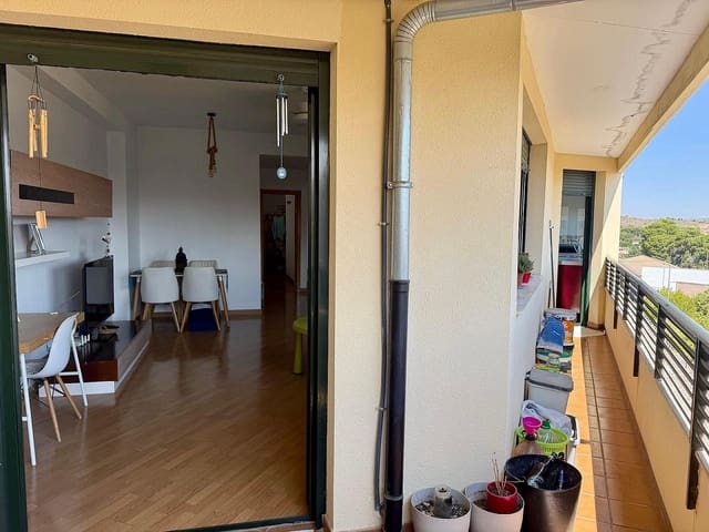 4 soverom Leilighet til salgs i Yecla med garasje - € 279 000 (Ref: 9946920)