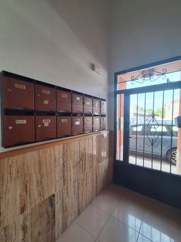 4 quarto Apartamento para venda em Catral com piscina garagem - 215 000 € (Ref: 9961918)