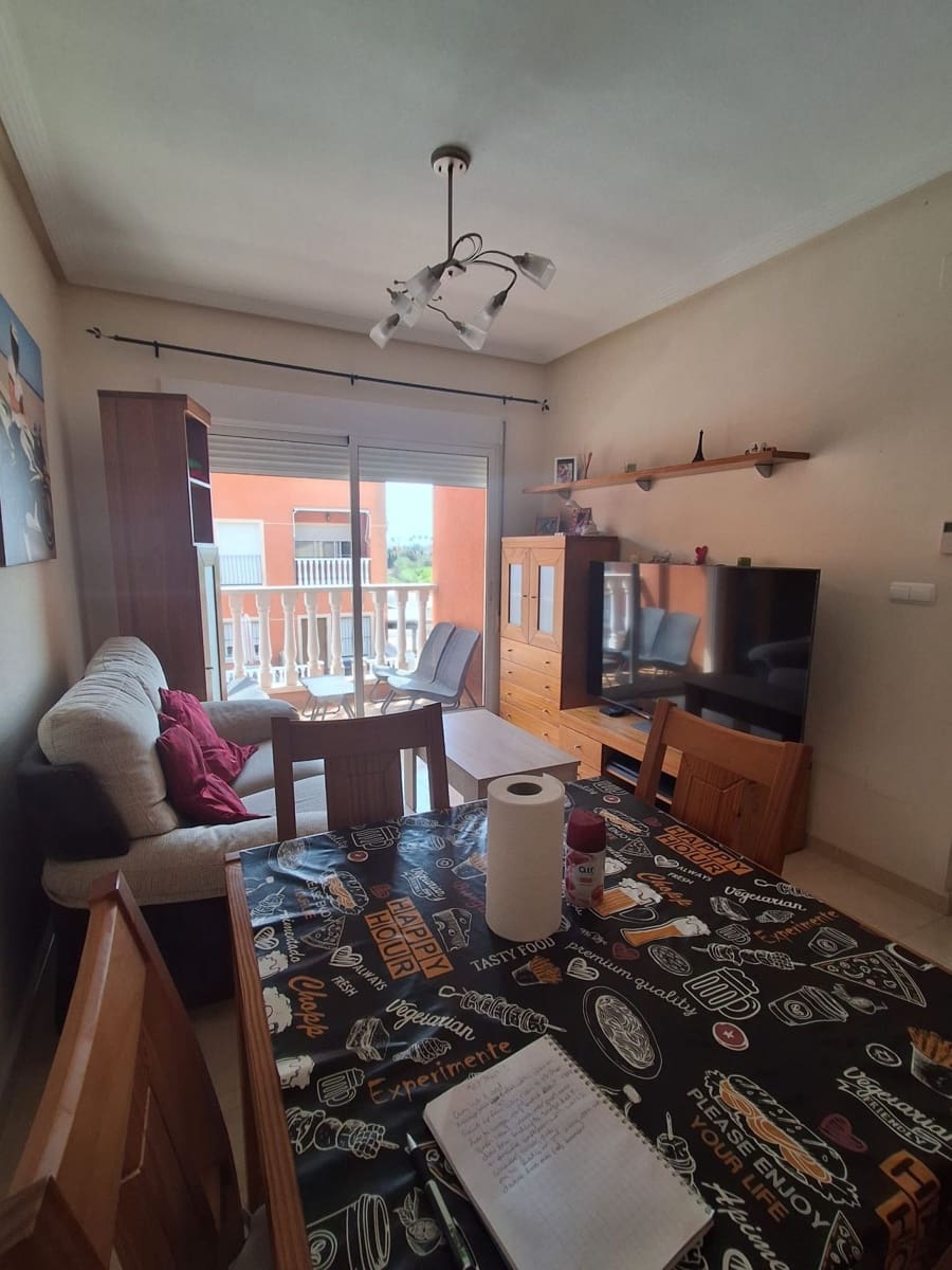 4 bedroom Apartment for sale in Catral with pool garage - € 215,000 (Ref: 9961918)