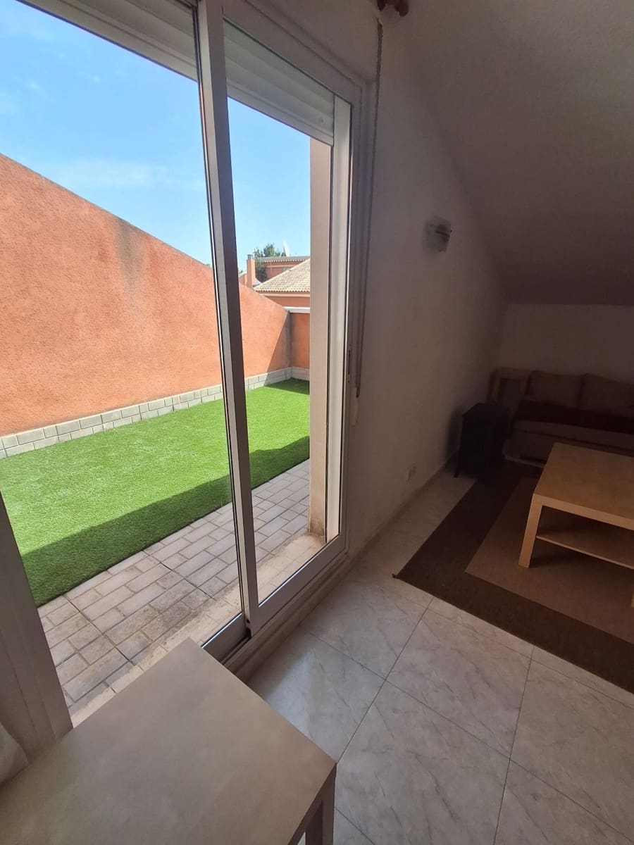 4 bedroom Apartment for sale in Catral with pool garage - € 215,000 (Ref: 9961918)