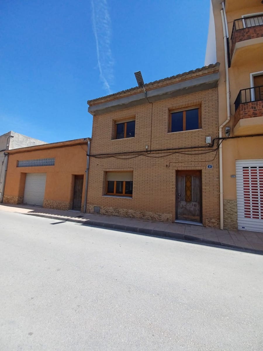 3 quarto Casa em Banda para venda em Pinoso com garagem - 475 000 € (Ref: 9966078)