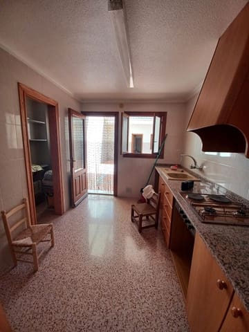 3 soveværelse Byhus til salg i Pinoso med garage - € 475.000 (Ref: 9966078)