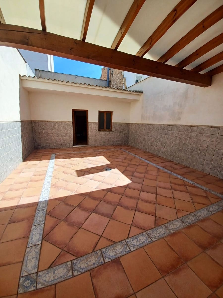 3 quarto Casa em Banda para venda em Pinoso com garagem - 475 000 € (Ref: 9966078)