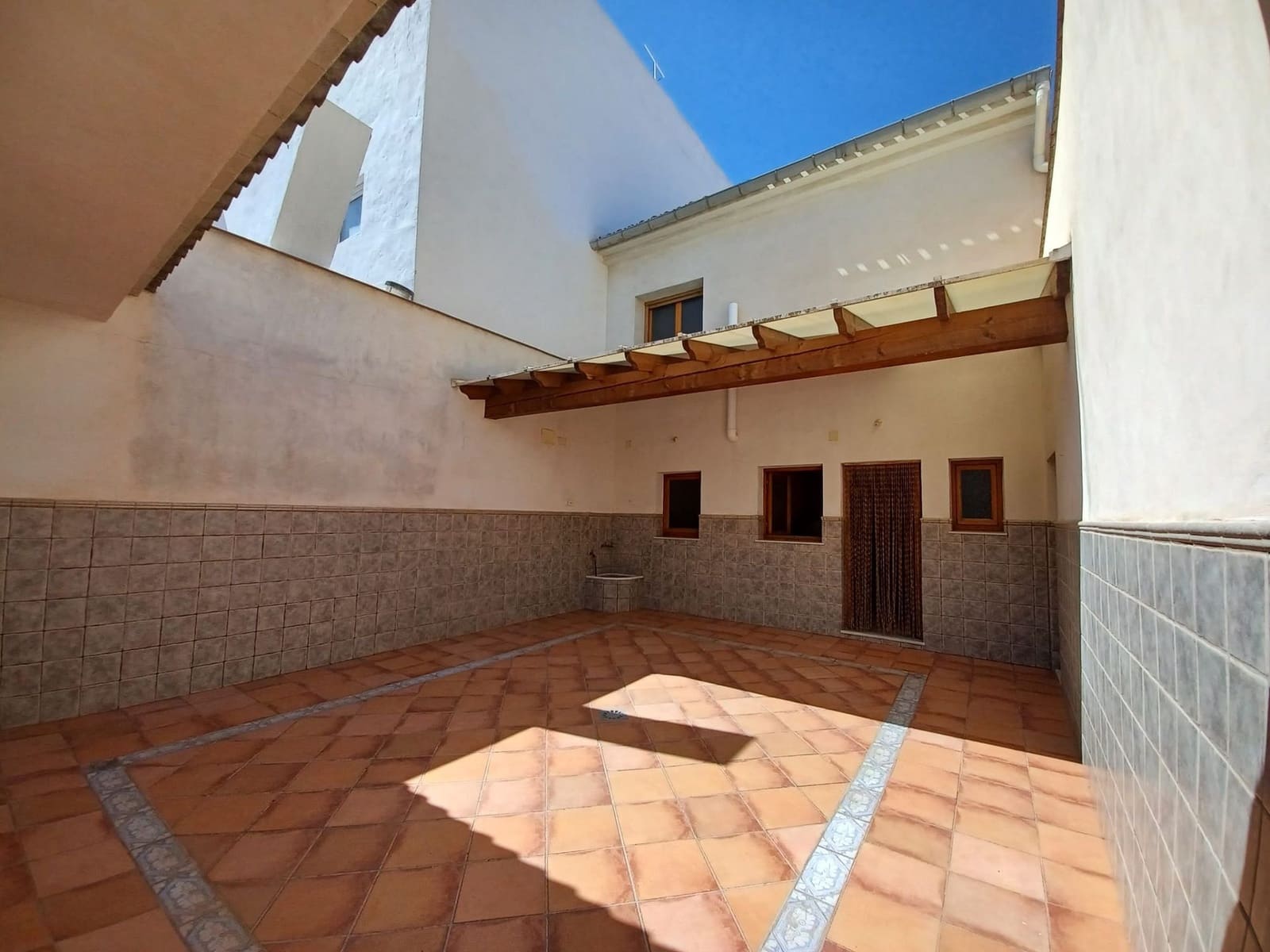 3 quarto Casa em Banda para venda em Pinoso com garagem - 475 000 € (Ref: 9966078)