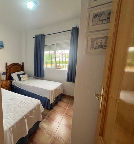 2 sypialnia Willa na sprzedaż w Castalla z basenem garażem - 289 000 € (Ref: 9974617)