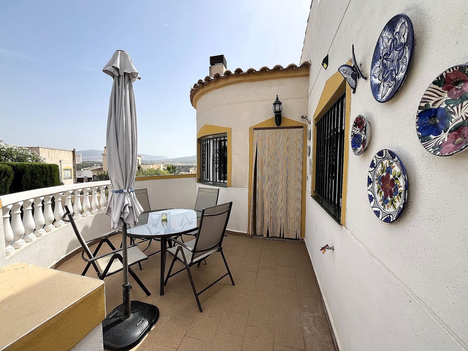 2 bedroom Villa for sale in Castalla with pool garage - € 289,000 (Ref: 9974617)
