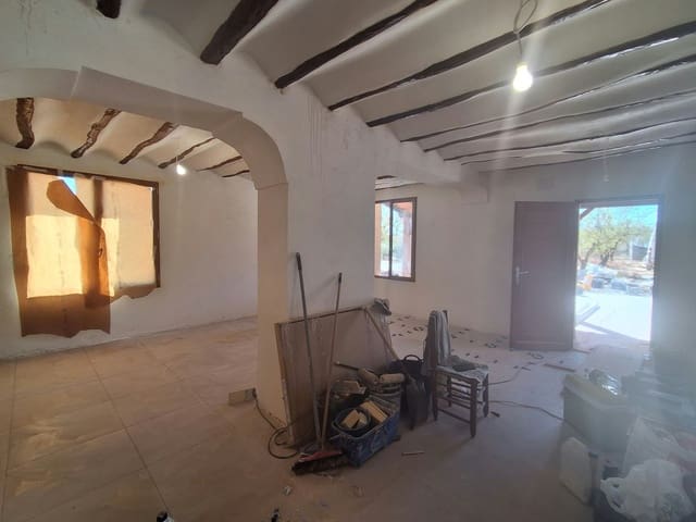 4 chambre Finca/Maison de Campagne à vendre à Lel, Pinoso avec piscine garage - 295 000 € (Ref: 9976743)