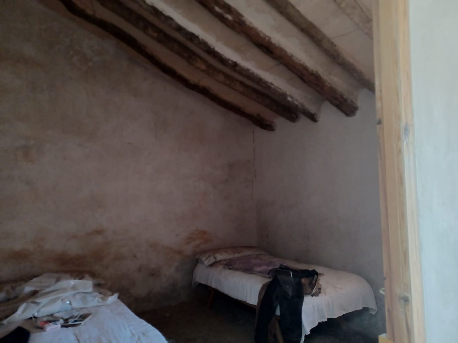 2 chambre Finca/Maison de Campagne à vendre à Pinoso avec garage - 149 995 € (Ref: 9976744)