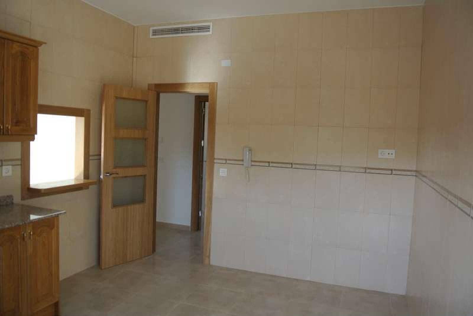 3 soverom Villa til salgs i Abanilla med svømmebasseng garasje - € 319 000 (Ref: 9984304)