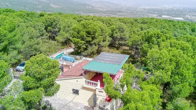 2 slaapkamer Finca/Landhuis te koop in Castalla met zwembad - € 259.000 (Ref: 9986330)