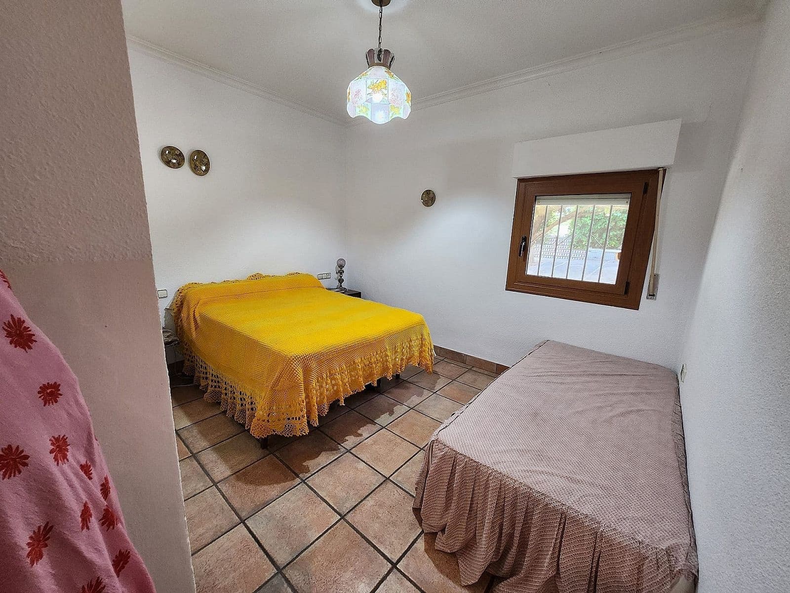 5 soveværelse Villa til salg i Sax med swimmingpool garage - € 350.000 (Ref: 9993755)