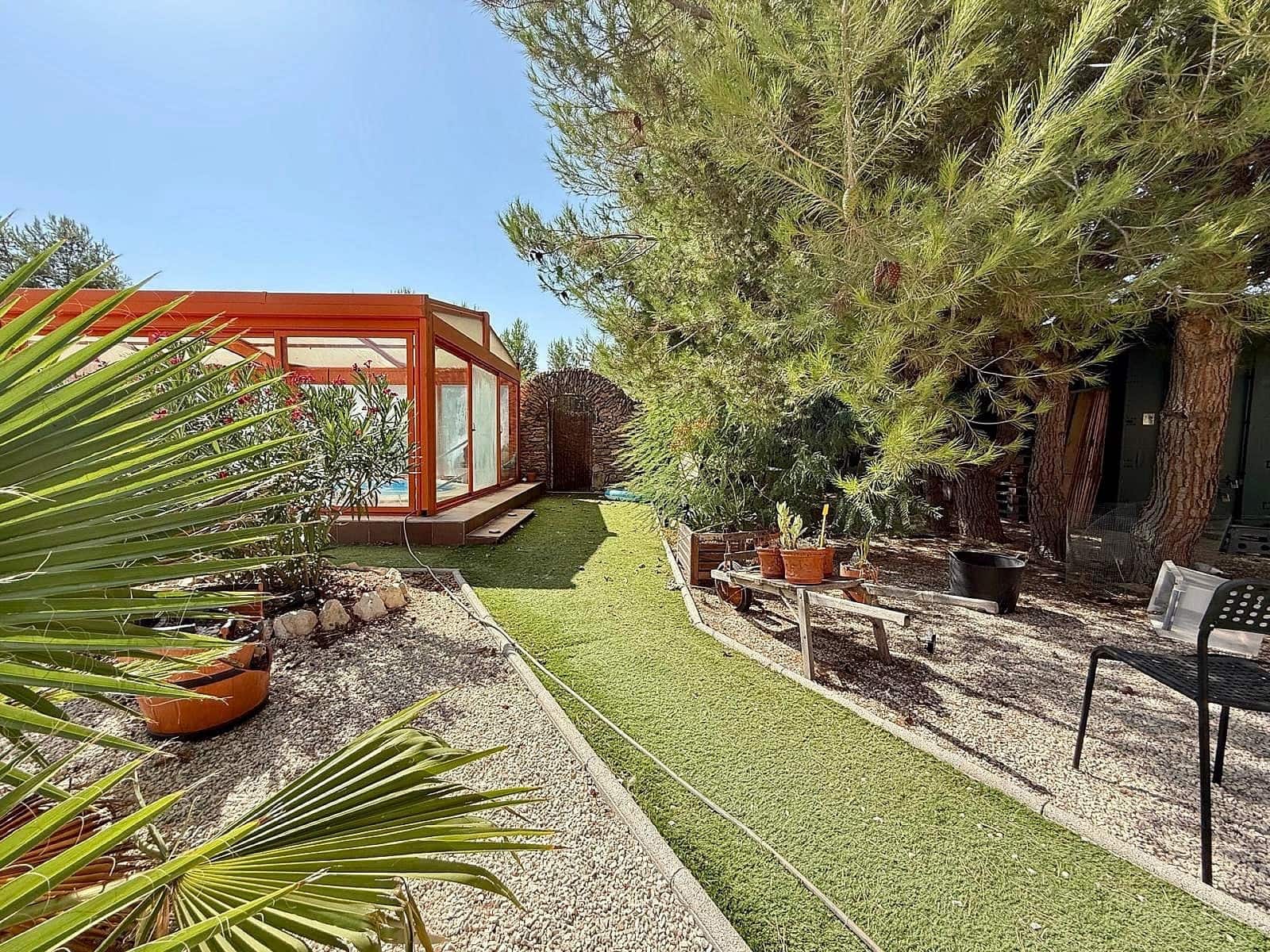 2 soveværelse Villa til salg i Lel med swimmingpool garage - € 340.000 (Ref: 9993782)