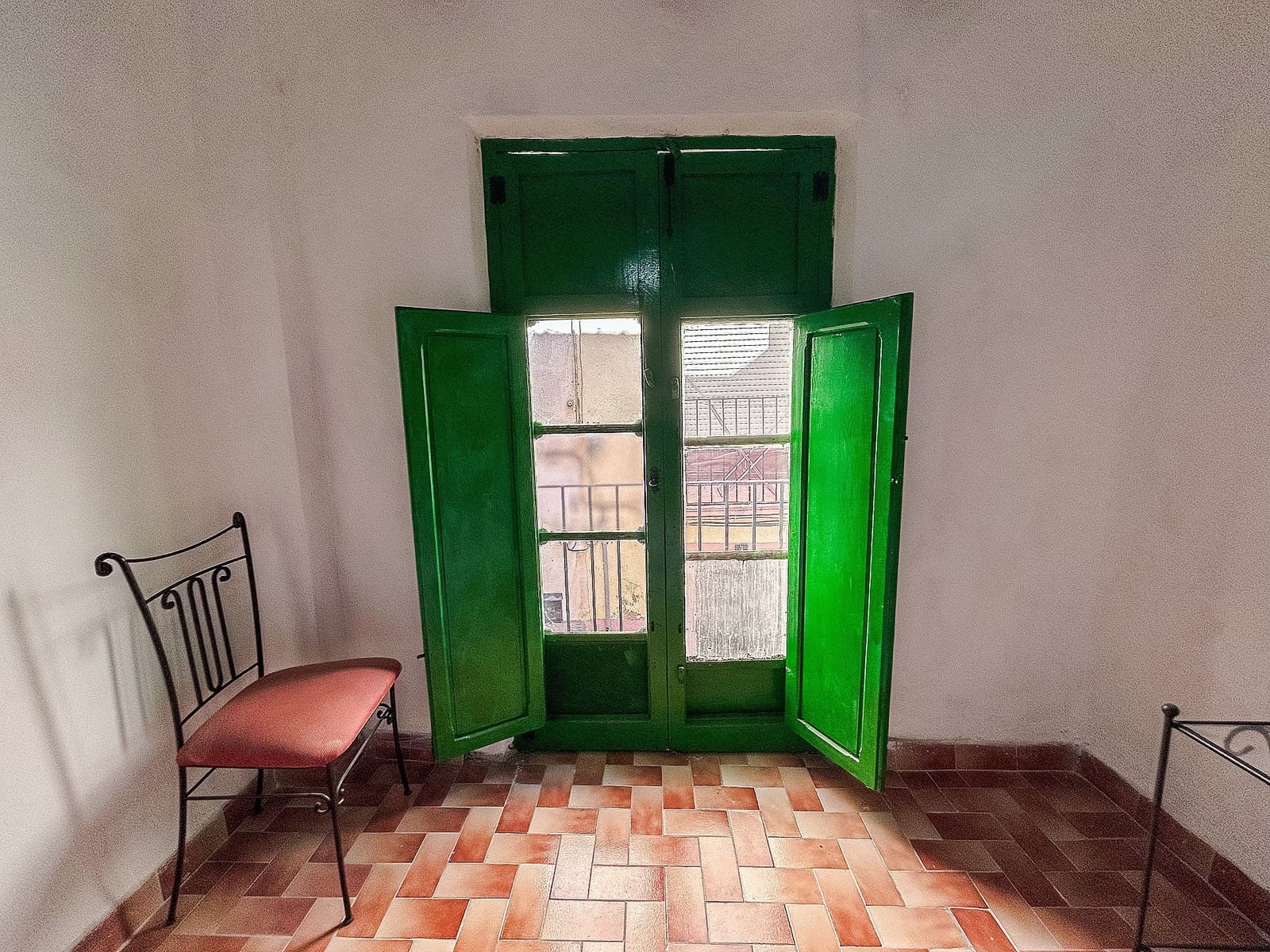 4 quarto Casa em Banda para venda em Onil - 90 000 € (Ref: 9994733)