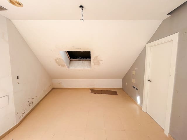 2 soverom Leilighet til salgs i Crevillente / Crevillent med garasje - € 145 000 (Ref: 9994735)