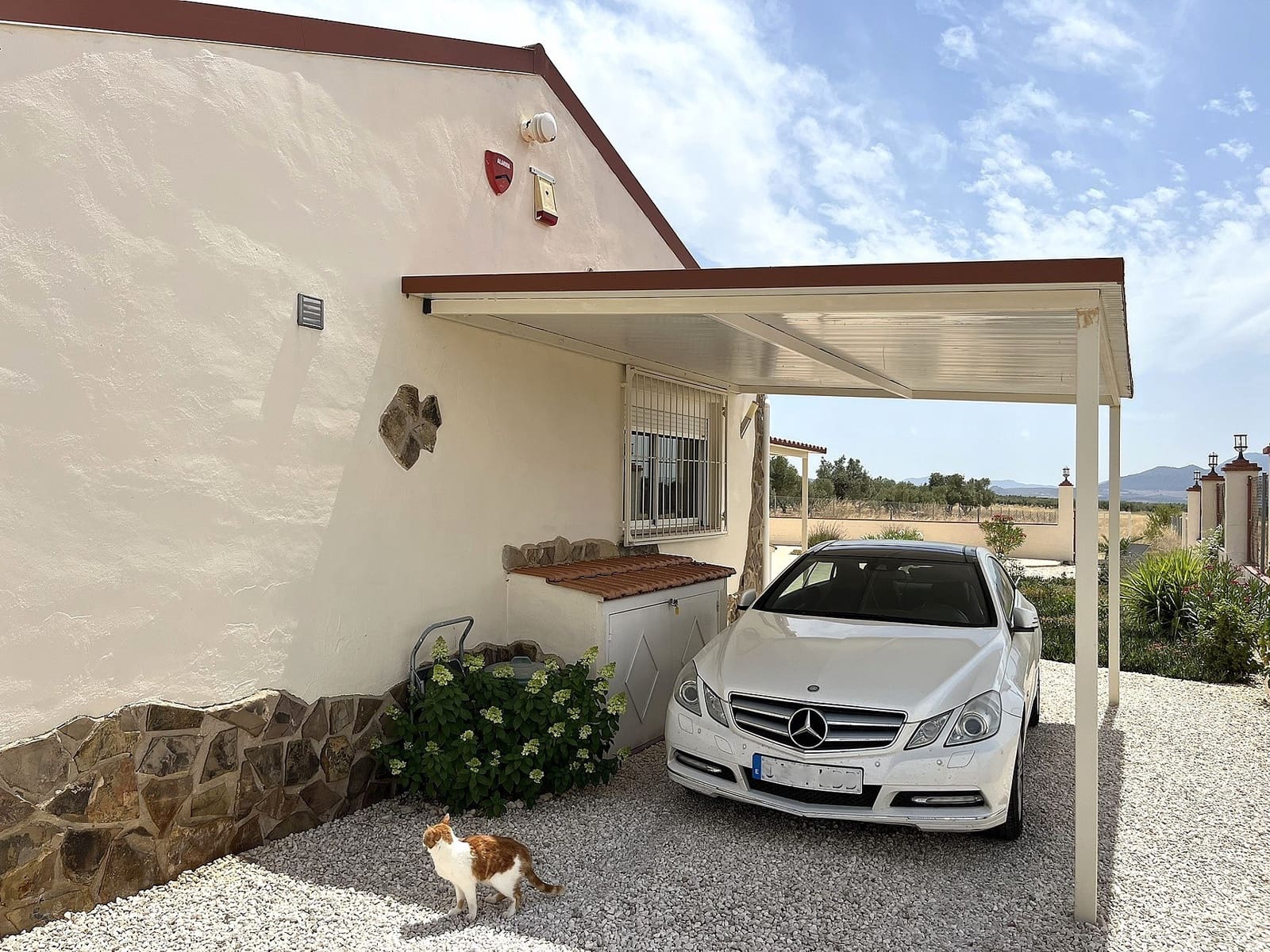 3 makuuhuone Maalaistalo myytävänä paikassa Villena mukana 
autotalli - 229 000 € (Ref: 9994739)