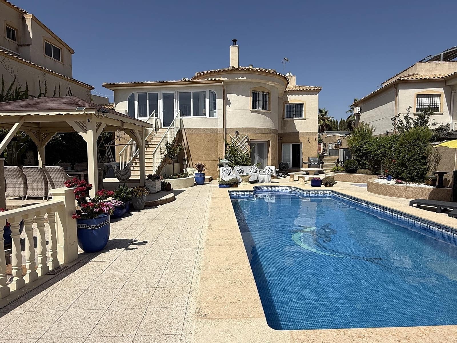 4 quarto Moradia para venda em Castalla com piscina - 349 950 € (Ref: 9999509)