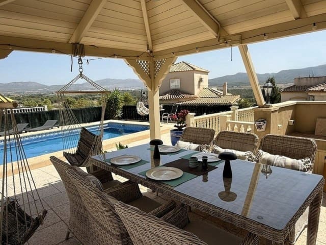 4 quarto Moradia para venda em Castalla com piscina - 349 950 € (Ref: 9999509)