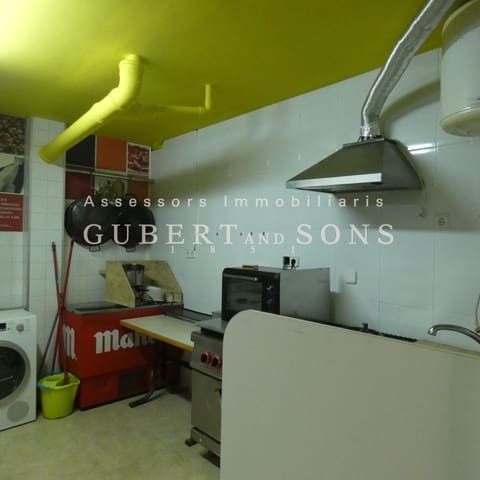 Commercial for sale in Sant Joan de Palamós, Palamós - € 140,000 (Ref: 9677830)