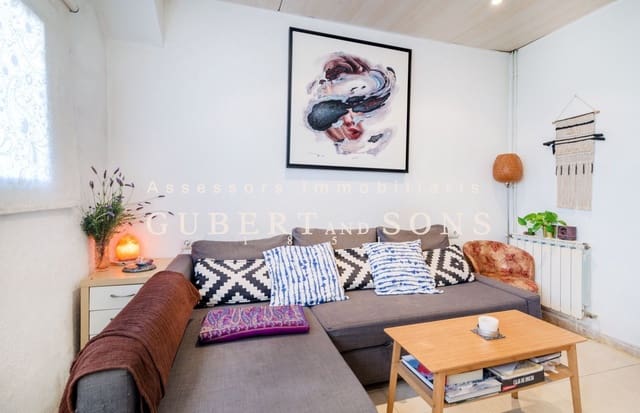 5 bedroom Townhouse for sale in Calonge i Sant Antoni - € 450,000 (Ref: 9677832)