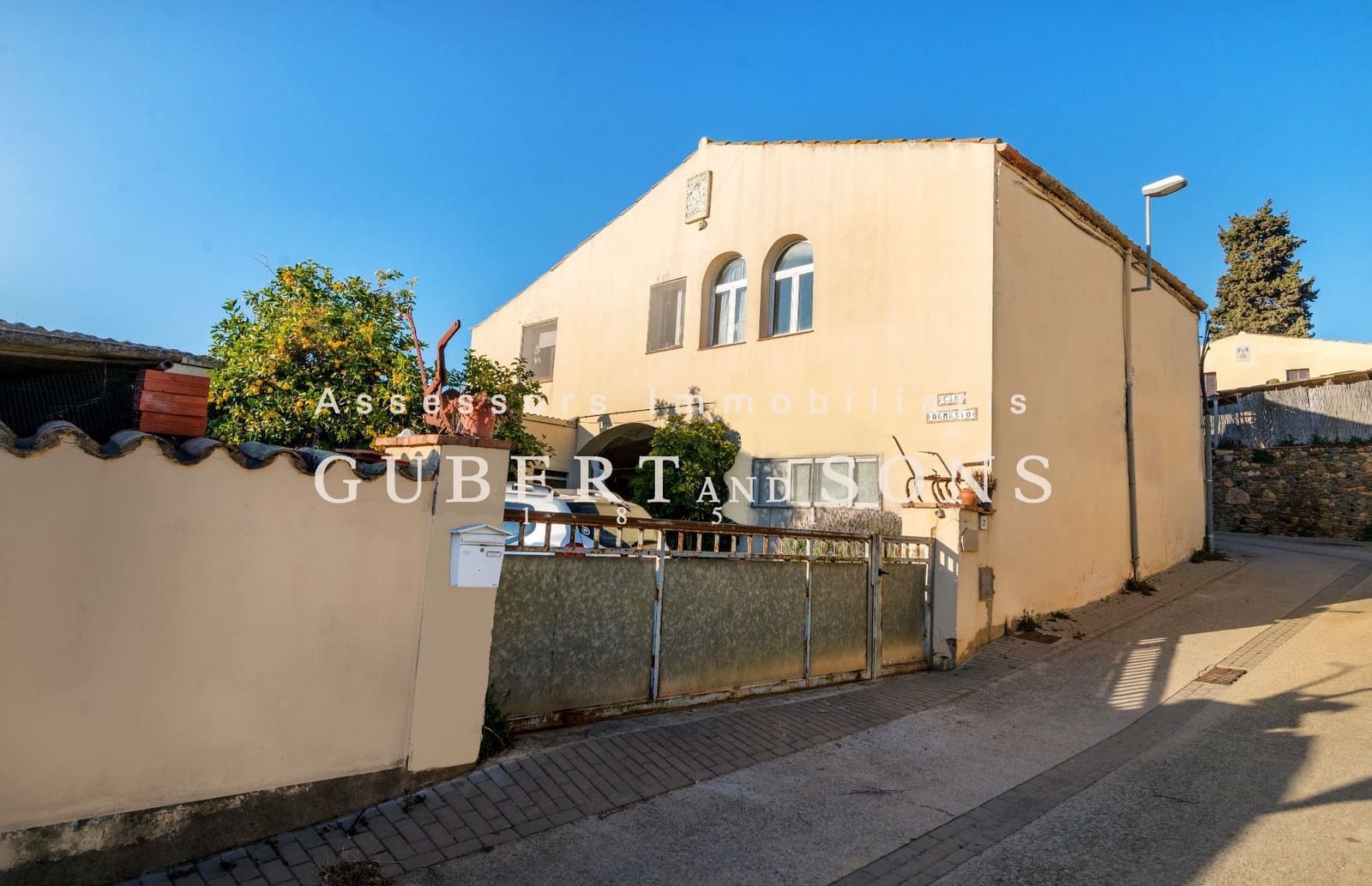 5 bedroom Townhouse for sale in Calonge i Sant Antoni - € 450,000 (Ref: 9677832)