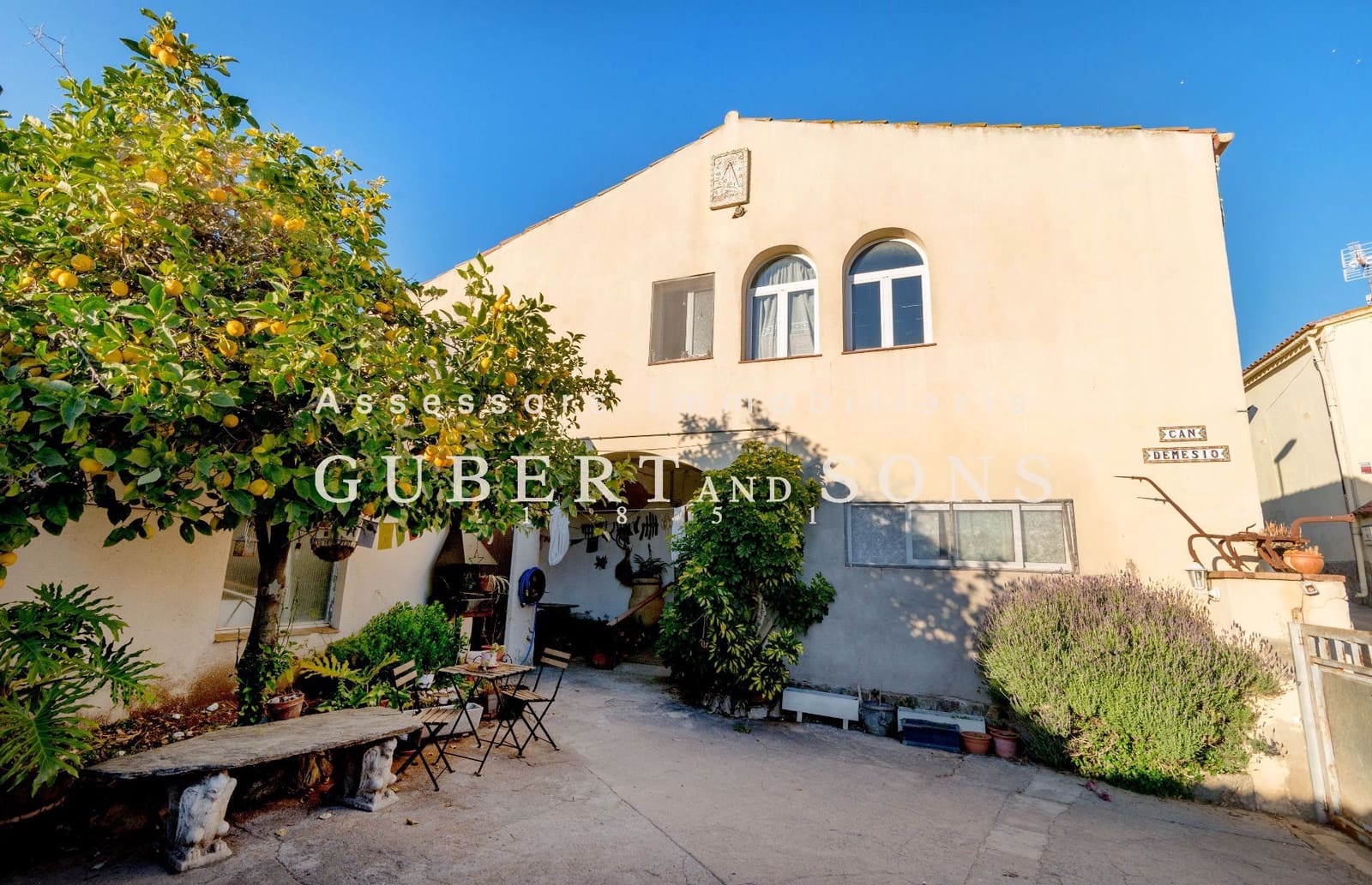 5 bedroom Townhouse for sale in Calonge i Sant Antoni - € 450,000 (Ref: 9677832)